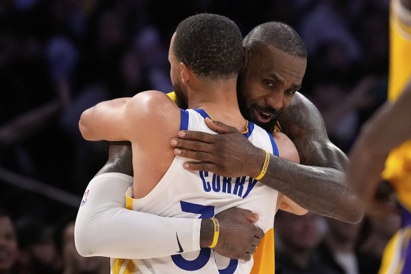 Joe Johnson: So với Doncic, James và Curry có cơ hội tốt hơn để giành chức vô địch