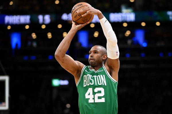 MS .: Horford và các Chiến binh đã đạt được thỏa thuận hợp đồng trị giá 11,7 triệu đô la, các lựa chọn người chơi năm thứ hai