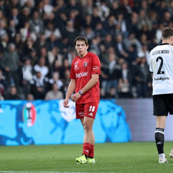 Skira: Pisa đã ký hợp đồng ba năm với con trai của Buffon Luis, người chơi đã thực hiện chương trình Serie A đầu tiên của mình