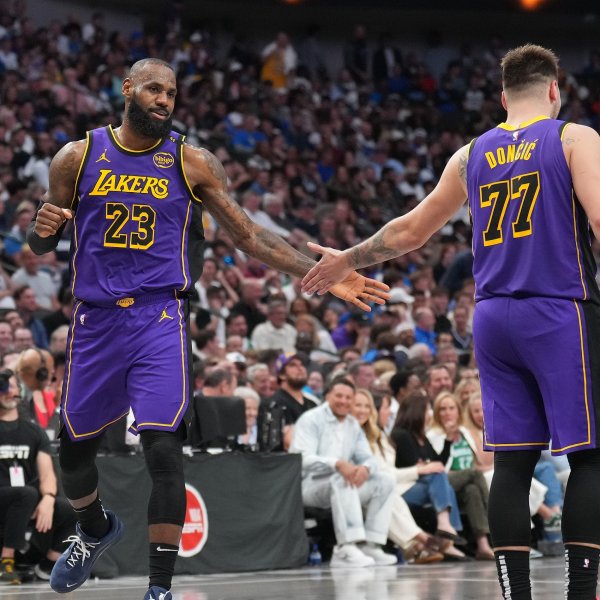 Yang Yi: Với Doncic ở đây, J